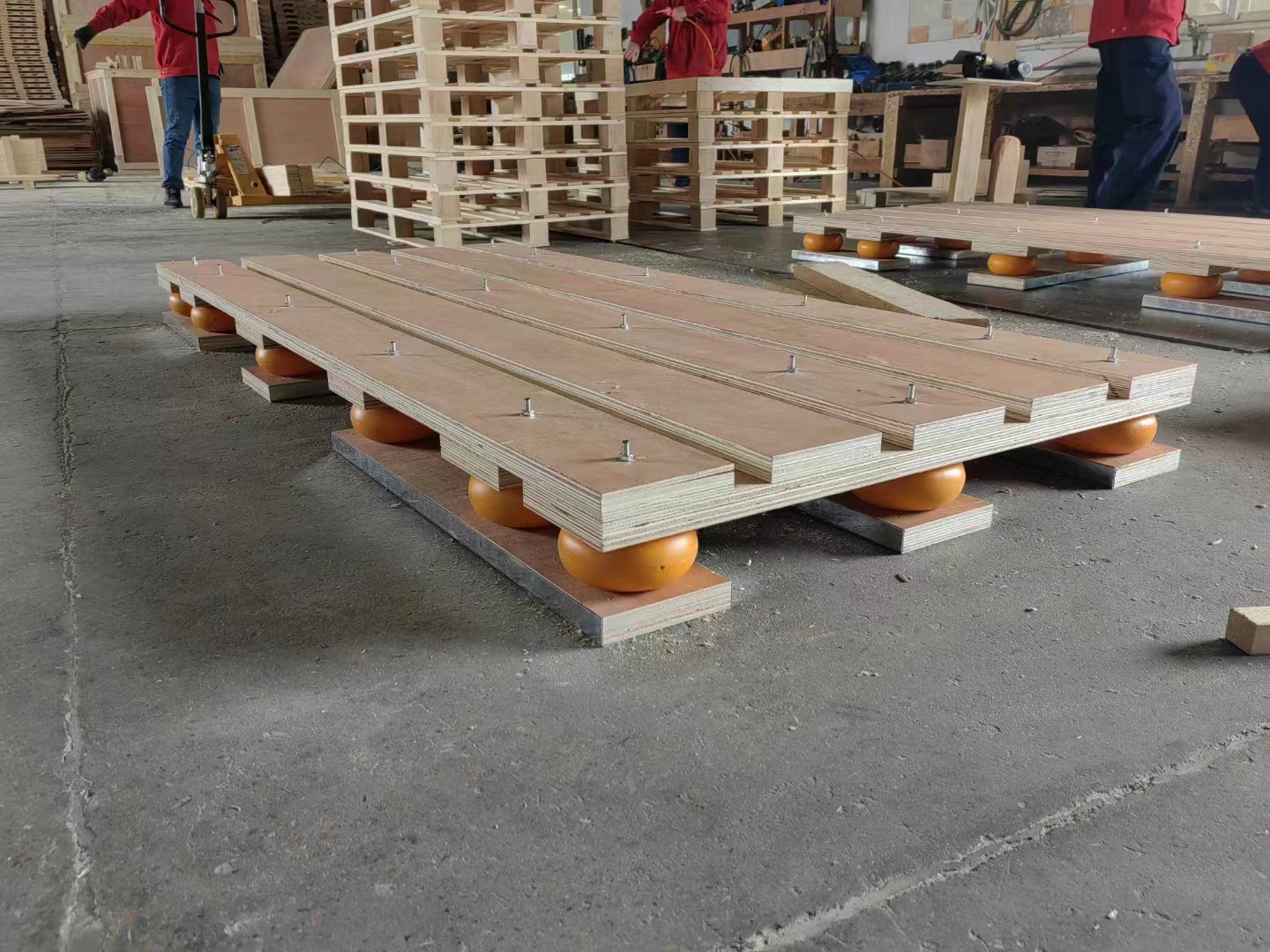 减震免熏蒸托盘